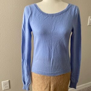100% cashmere sweater size Small